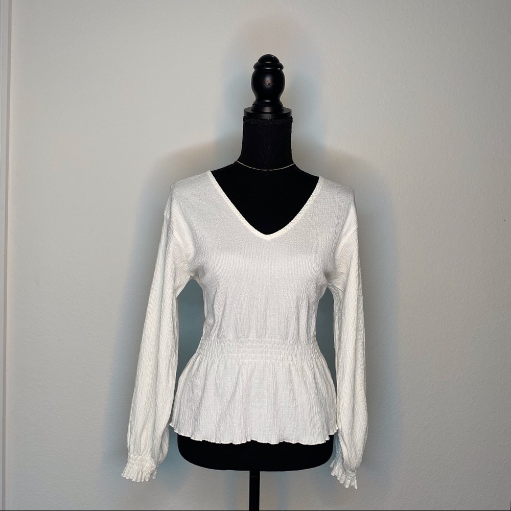 H&M Boho White Wrinkled Blouse